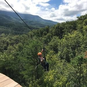 Meet your Posher, Alisha